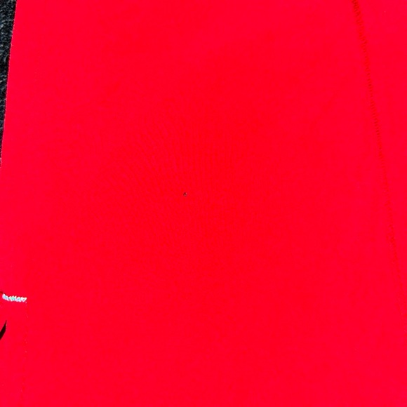 ScrubStar Set: Top Large Bottoms Medium Beautiful Red Color - Picture 5 of 9